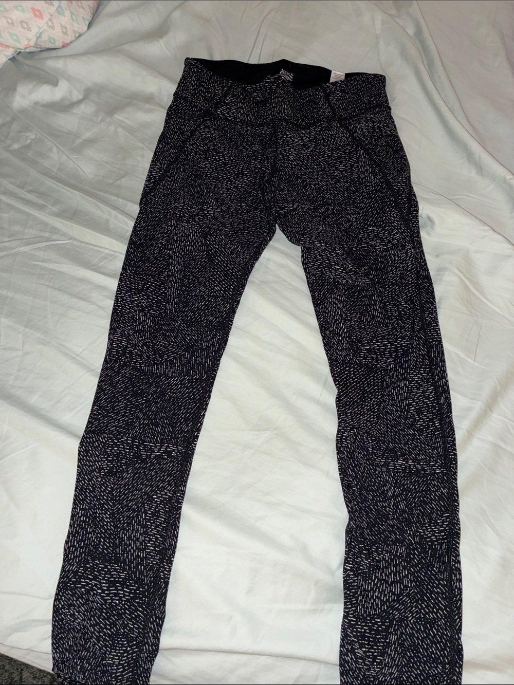 Athleta Black Speckled Run Tight Leggings